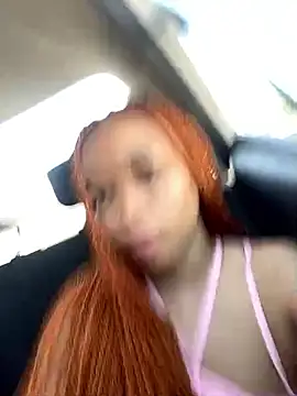 Snapshot of Nisha_102 chatting on February 4, 2026, 1:06 pm Nisha 102 online show from February 4, 2026, 1:06 pm