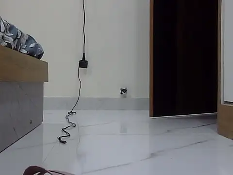 SEXY PRIYA83 online show from February 7, 2026, 10:35 pm