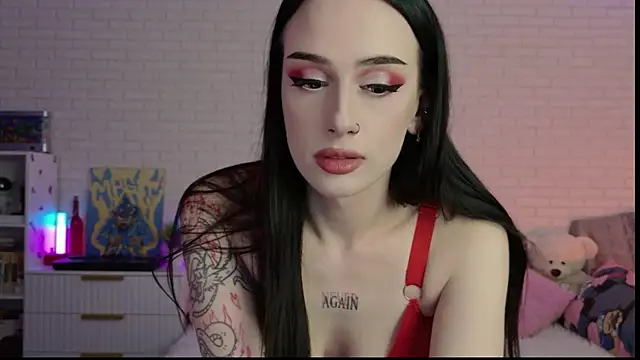 Darineko  online show from November 28, 2025, 5:32 am