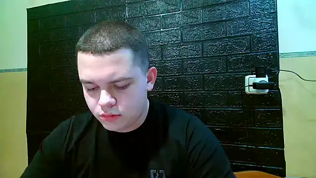 Snapshot of CuteButNaughty_ chatting on November 29, 2025, 7:39 pm CuteButNaughty online show from November 29, 2025, 7:39 pm