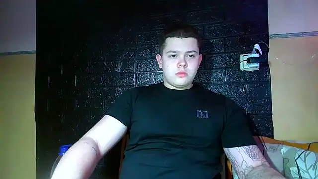 Snapshot of CuteButNaughty_ chatting on February 22, 2026, 7:34 pm CuteButNaughty online show from February 22, 2026, 7:34 pm