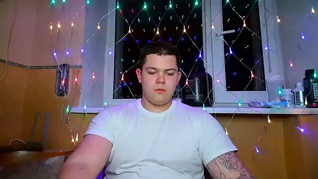 Snapshot of CuteButNaughty_ chatting on March 2, 2026, 8:37 pm CuteButNaughty online show from March 2, 2026, 8:37 pm