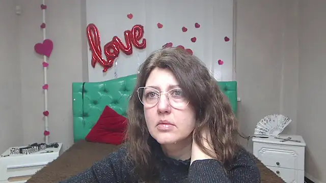 Snapshot of RoseHille chatting on February 21, 2026, 6:58 am RoseHille online show from February 21, 2026, 6:58 am