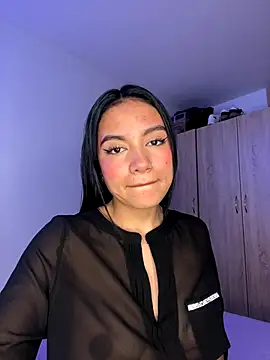 Snapshot of charlo-hot chatting on November 17, 2025, 6:41 am charlo-hot online show from November 17, 2025, 6:41 am