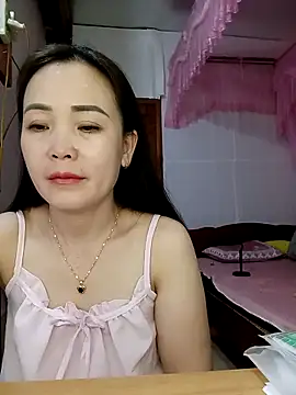 Feeling-hot online show from February 28, 2026, 1:17 am