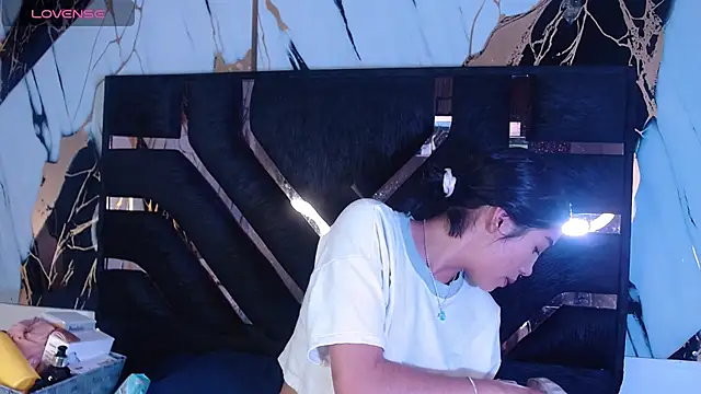 tael novacs online show from January 19, 2026, 3:54 am