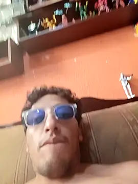 charlyver36 online show from November 28, 2025, 8:55 pm