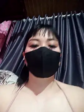 Snapshot of MiHeni chatting on March 23, 2026, 1:48 pm MiHeni online show from March 23, 2026, 1:48 pm