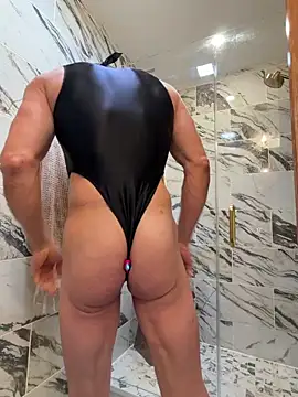 WildFocus online show from April 18, 2026, 8:20 pm