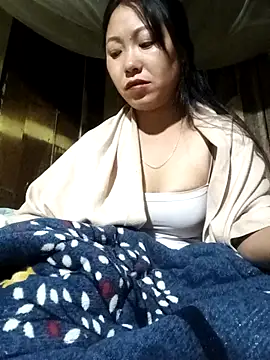 Snapshot of mi_ka_mi chatting on February 12, 2026, 1:50 pm mi ka mi online show from February 12, 2026, 1:50 pm