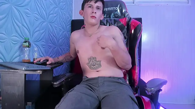 AnalBlaze  online show from November 19, 2025, 12:38 pm