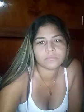 Snapshot of Sol_kissme chatting on November 12, 2025, 3:12 pm Sol kissme online show from November 12, 2025, 3:12 pm