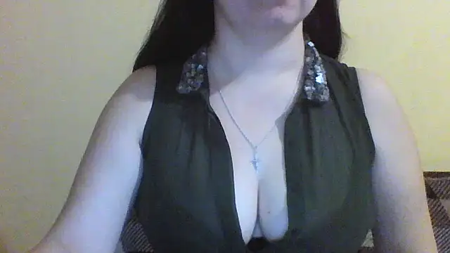 Vitalina282128 online show from November 30, 2025, 2:04 am