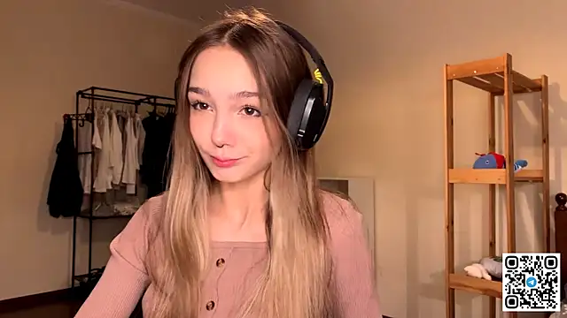 HoaPatton online show from November 28, 2025, 11:35 am