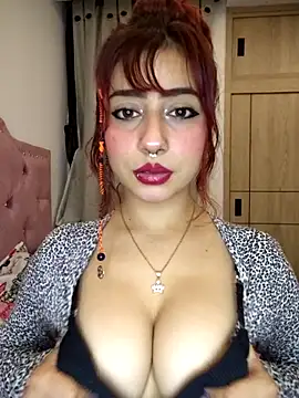 Sarah Lark- online show from December 4, 2025, 1:15 am