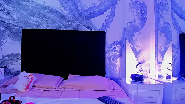 lilithDraven  online show from March 3, 2026, 4:18 am