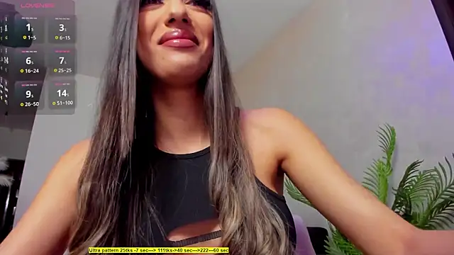 Snapshot of foxx_giirl chatting on May 5, 2026, 4:31 am foxx giirl online show from May 5, 2026, 4:31 am