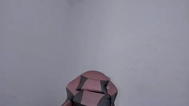 latina dream online show from January 5, 2026, 5:27 pm