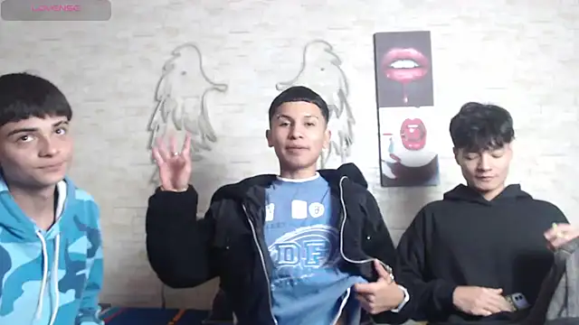 Snapshot of axel_milo_kairo_and_noa chatting on December 1, 2025, 8:36 pm axel milo kairo and noa online show from December 1, 2025, 8:36 pm