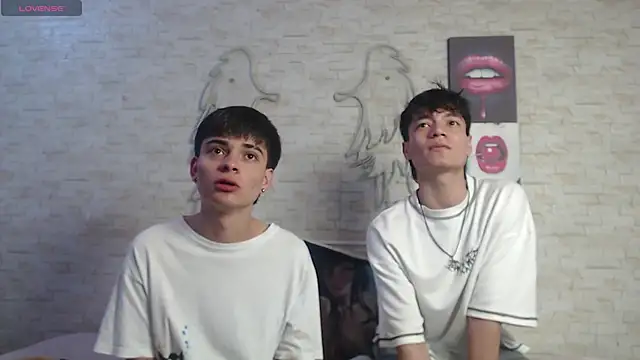 Snapshot of axel_milo_kairo_and_noa chatting on January 10, 2026, 7:48 pm axel milo kairo and noa online show from January 10, 2026, 7:48 pm