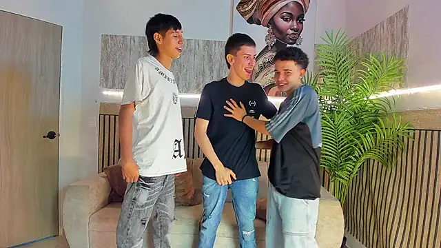 Justingsex1 online show from November 20, 2025, 5:29 am