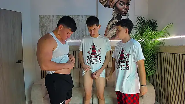 Justingsex1 online show from December 5, 2025, 5:49 am