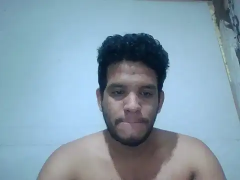 Snapshot of josecamsex27 chatting on December 3, 2025, 1:42 pm josecamsex27 online show from December 3, 2025, 1:42 pm