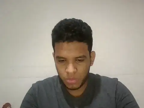 Snapshot of josecamsex27 chatting on December 17, 2025, 2:50 am josecamsex27 online show from December 17, 2025, 2:50 am