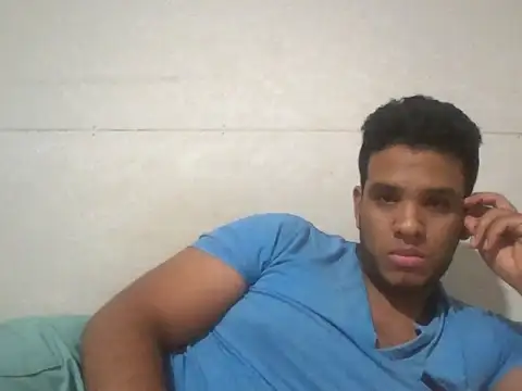 Snapshot of josecamsex27 chatting on December 19, 2025, 4:19 am josecamsex27 online show from December 19, 2025, 4:19 am