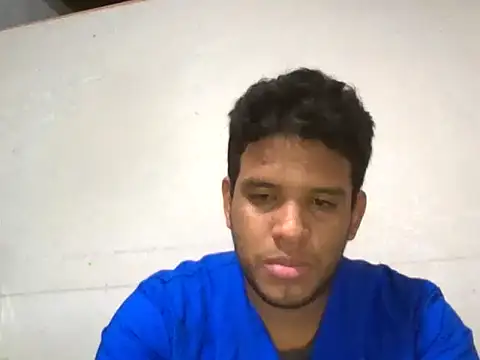 Snapshot of josecamsex27 chatting on January 14, 2026, 2:28 am josecamsex27 online show from January 14, 2026, 2:28 am