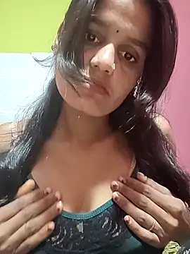 Snapshot of Zoya_Gi chatting on November 16, 2025, 9:04 am Zoya Gi online show from November 16, 2025, 9:04 am