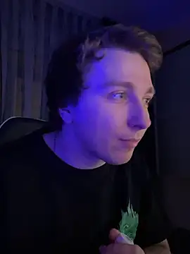 Gusman112 online show from January 17, 2026, 1:43 am