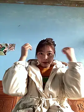 xu-ka online show from February 3, 2026, 4:21 am