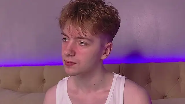 Paul Holt online show from November 16, 2025, 8:47 pm