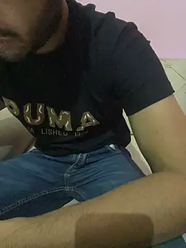 Snapshot of hotyyyyjonny chatting on May 8, 2026, 1:55 am hotyyyyjonny online show from May 8, 2026, 1:55 am