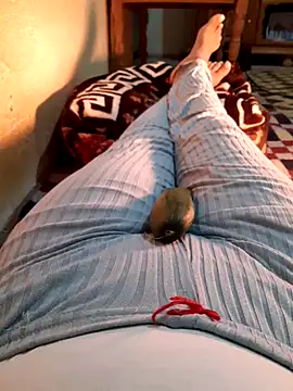 Tota sexi online show from December 3, 2025, 11:14 pm