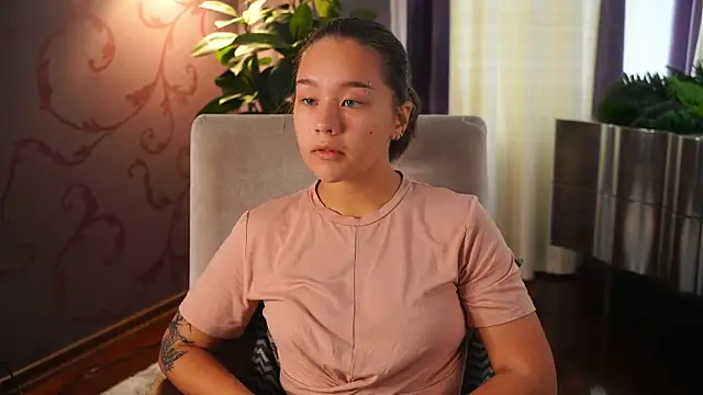 Snapshot of ArleenVizena chatting on November 14, 2025, 4:44 am ArleenVizena online show from November 14, 2025, 4:44 am