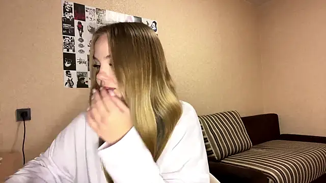 JestineParslow online show from November 14, 2025, 8:51 pm