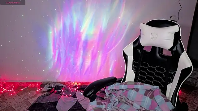 Snapshot of Melody_Ghot chatting on February 9, 2026, 1:26 pm Melody Ghot online show from February 9, 2026, 1:26 pm