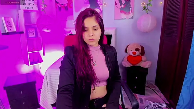 Snapshot of antonella_emma chatting on November 28, 2025, 12:52 pm antonella emma online show from November 28, 2025, 12:52 pm