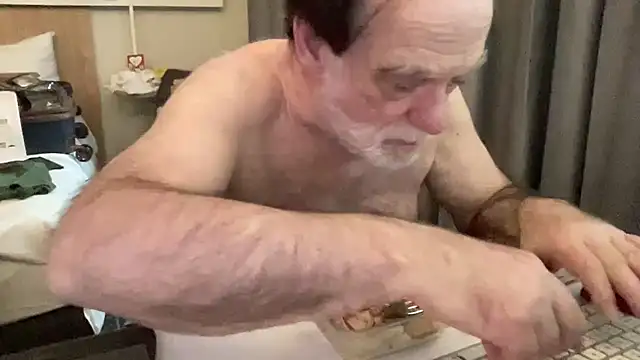 coach-karl online show from February 24, 2026, 12:58 pm