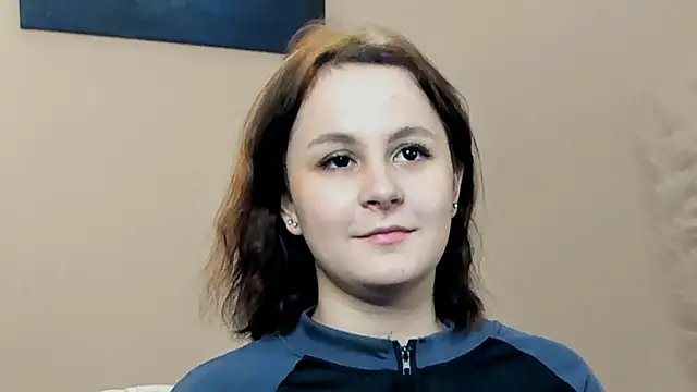 Snapshot of TrudieSimril chatting on November 13, 2025, 3:55 pm TrudieSimril online show from November 13, 2025, 3:55 pm