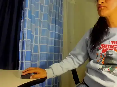 Tiff Dirty69 online show from November 28, 2025, 5:32 am