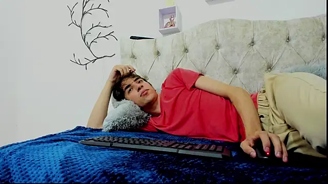 Snapshot of TerryGrace chatting on November 12, 2025, 7:46 pm TerryGrace online show from November 12, 2025, 7:46 pm