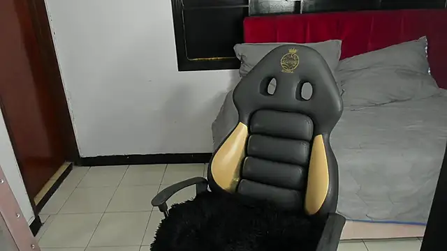 Belladonna trix online show from December 1, 2025, 8:14 pm