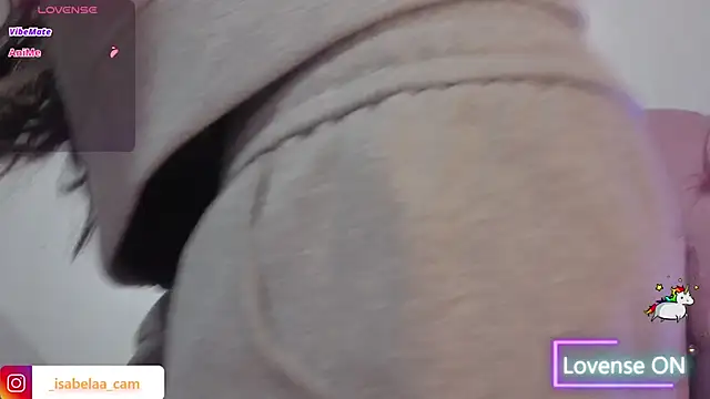 ISABELA TAY online show from April 9, 2026, 11:48 am