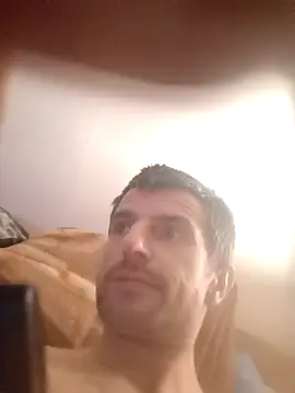 Snapshot of TwardyKierowca chatting on February 6, 2026, 1:43 am TwardyKierowca online show from February 6, 2026, 1:43 am