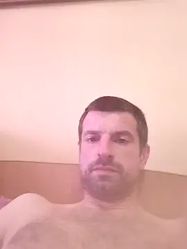 Snapshot of TwardyKierowca chatting on April 11, 2026, 7:45 am TwardyKierowca online show from April 11, 2026, 7:45 am