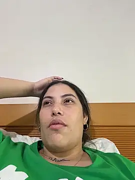 Snapshot of Anna_Bitch_Disgusting chatting on December 4, 2025, 3:49 am Anna Bitch Disgusting online show from December 4, 2025, 3:49 am