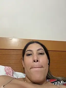 Snapshot of Anna_Bitch_Disgusting chatting on February 6, 2026, 6:40 am Anna Bitch Disgusting online show from February 6, 2026, 6:40 am